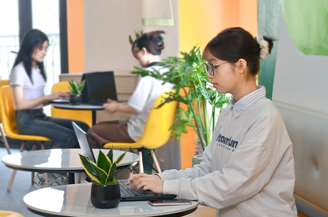 XU HƯỚNG TỐI ƯU HÓA KHÔNG GIAN LÀM VIỆC VỚI CO-WORKING SPACE